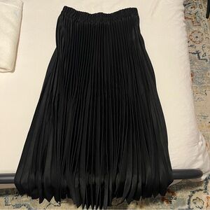 Black Pleated Midi Skirt - Women's
